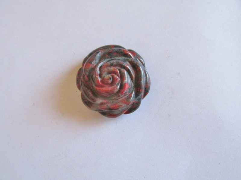 (image for) Jasper carved Rose pendant #FL51